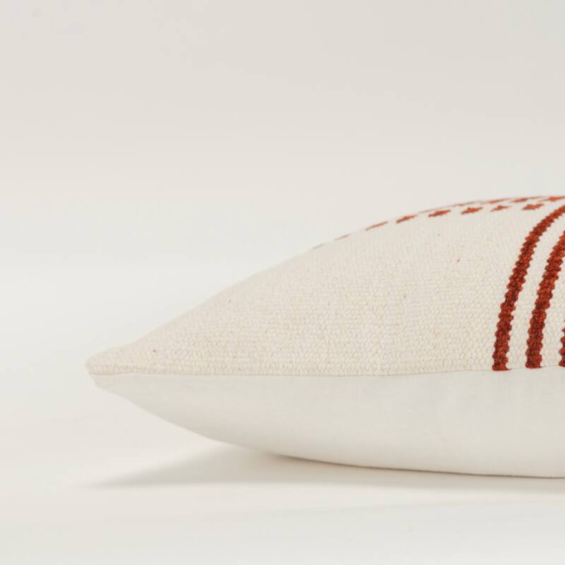 Rizzy Home Transitional Natural Poly Filled Decorative Pillow 14"x20"