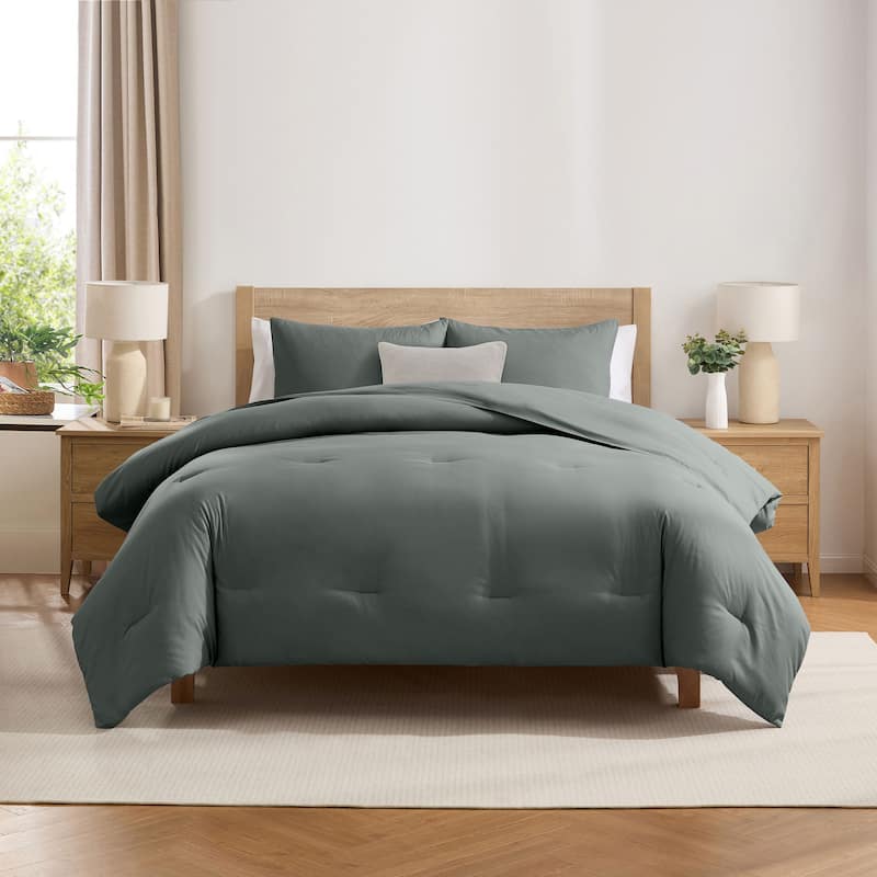 Empyrean Modern Reversible Comforter - Gentle Pine - Queen