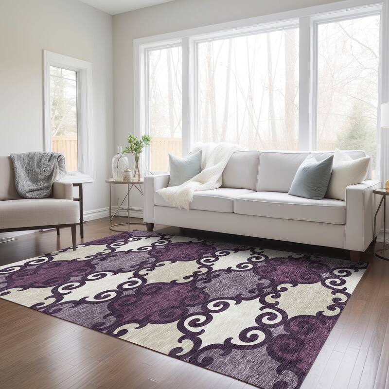 Machine Washable Indoor/ Outdoor Chantille Traditional Scroll Rug