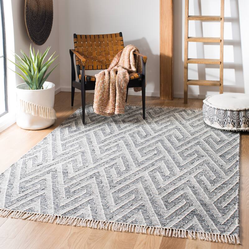 SAFAVIEH Kilim Jerilyn Transitional Wool Rug - 4' x 6' - Black/Ivory