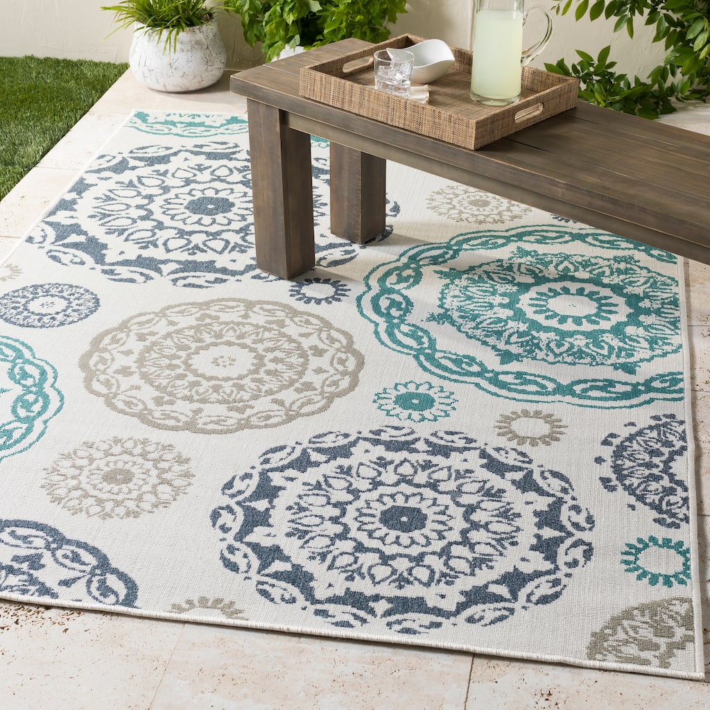 Livabliss Broken Brook Transitional Indoor/Outdoor Area Rug - 5'3" Round - 5'3" Round