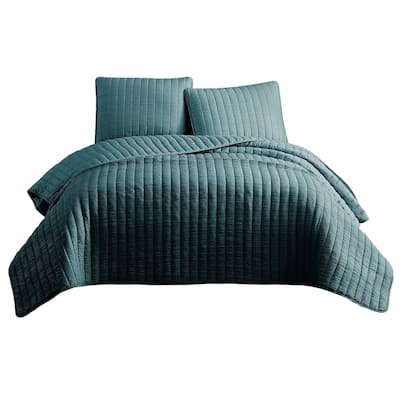 3 Piece Crinkle Queen Coverlet Set with Vertical Stitching, Turquoise Blue