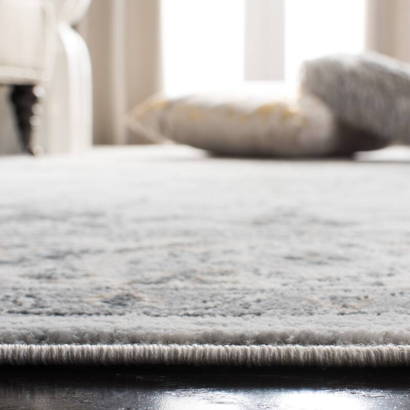 SAFAVIEH Isabella Kristy Vintage Oriental Rug
