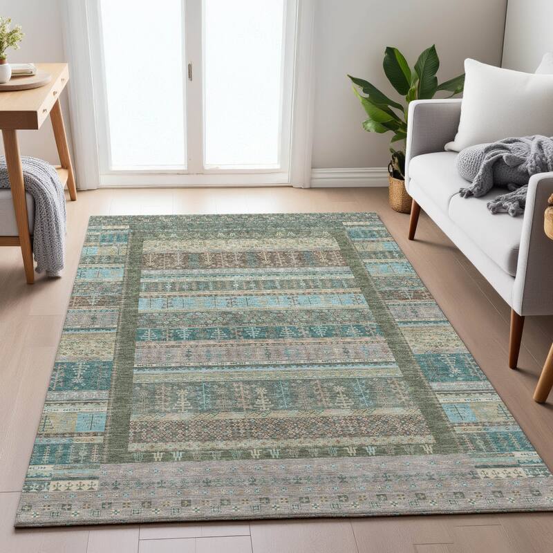 Machine Washable Indoor/Outdoor Global Kilim Chantille Rug