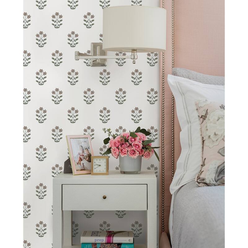 Erin Gates Kit Petal Floral Wallpaper