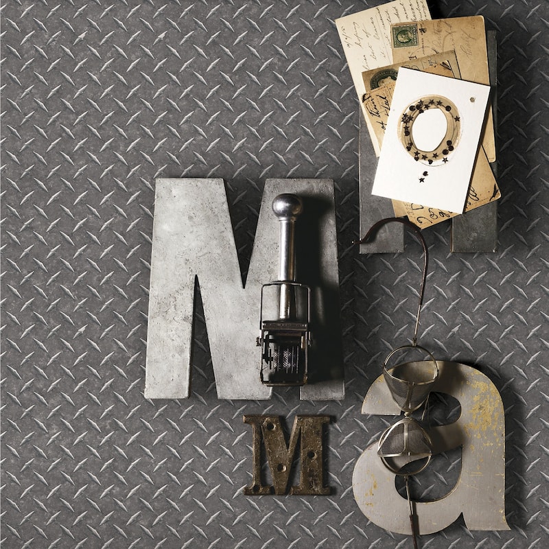 Galerie Wallcoverings Nostalgie Collection Diamond Plate Non-woven Metallic Wallpaper Roll