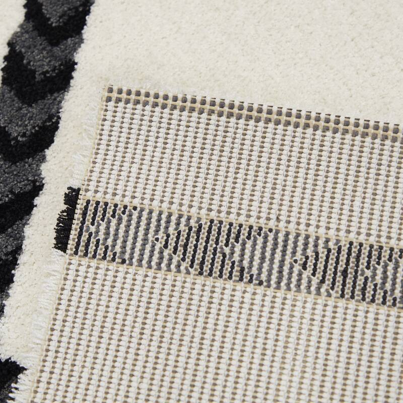 Nigel Modern Trellis Area Rug