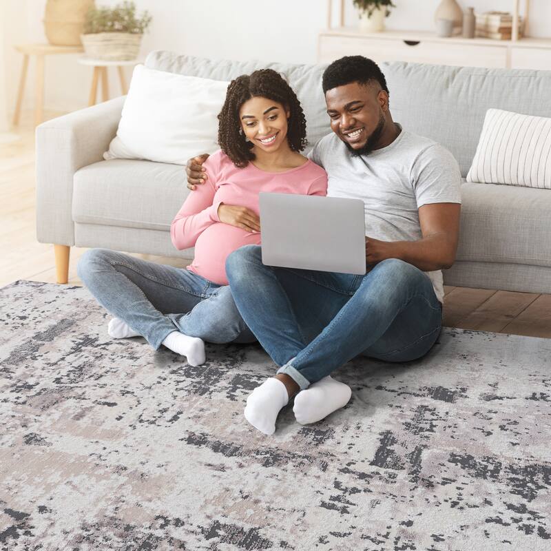 Abstract Area Rug - 2' x 3'