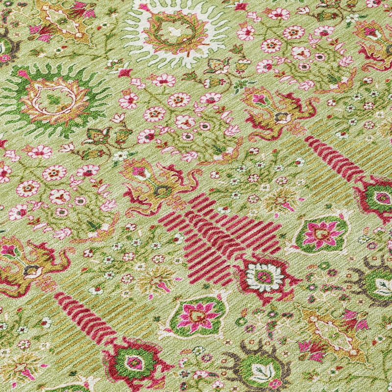 Machine Washable Indoor/ Outdoor Traditional Xander Chantille Rug