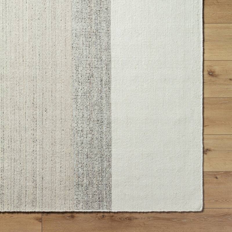 Livabliss Bolu Cottage Area Rug