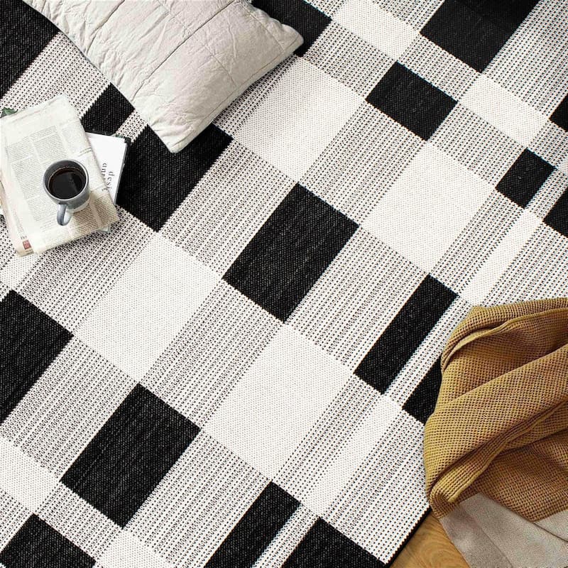 Contemporary Plaid Indoor/Outdoor Flatweave Waterproof Backyard Patio Area Rug