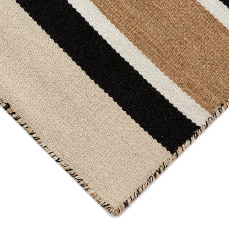 Liora Manne Sorrento Cabana Stripe Indoor/Outdoor Rug