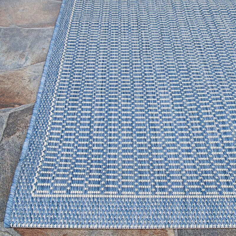 Pergola Deco Indoor/ Outdoor Area Rug