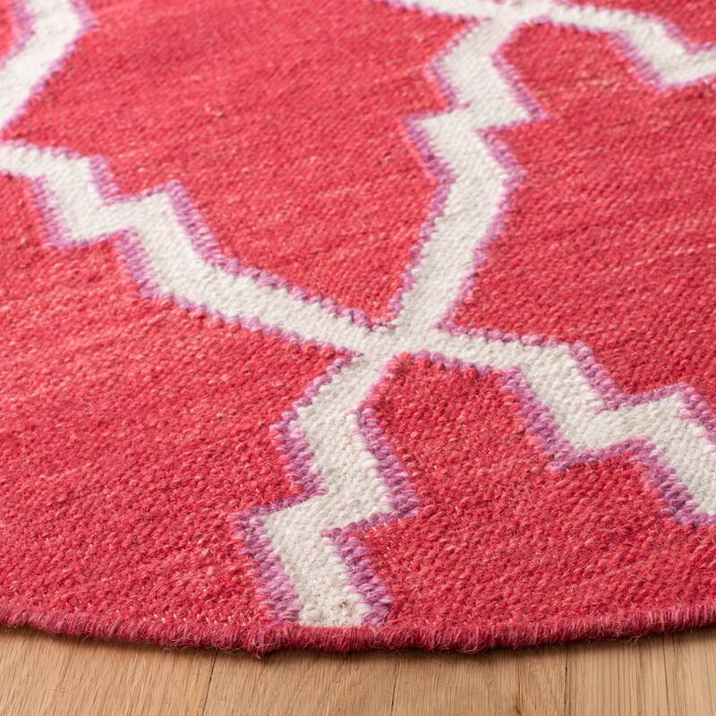 SAFAVIEH Handmade Flatweave Dhurries Gwendolene Modern Moroccan Wool Rug