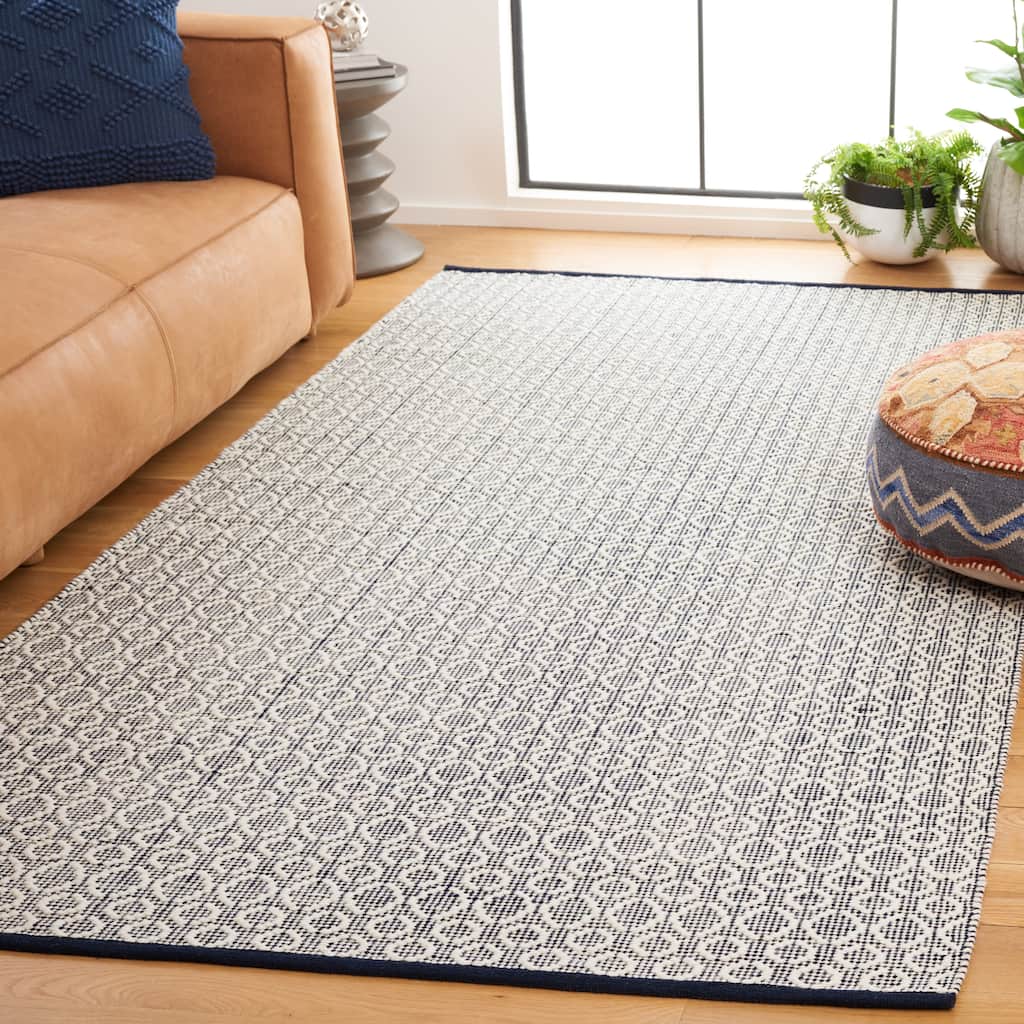 SAFAVIEH Vermont Antoinette Transitional Wool Rug