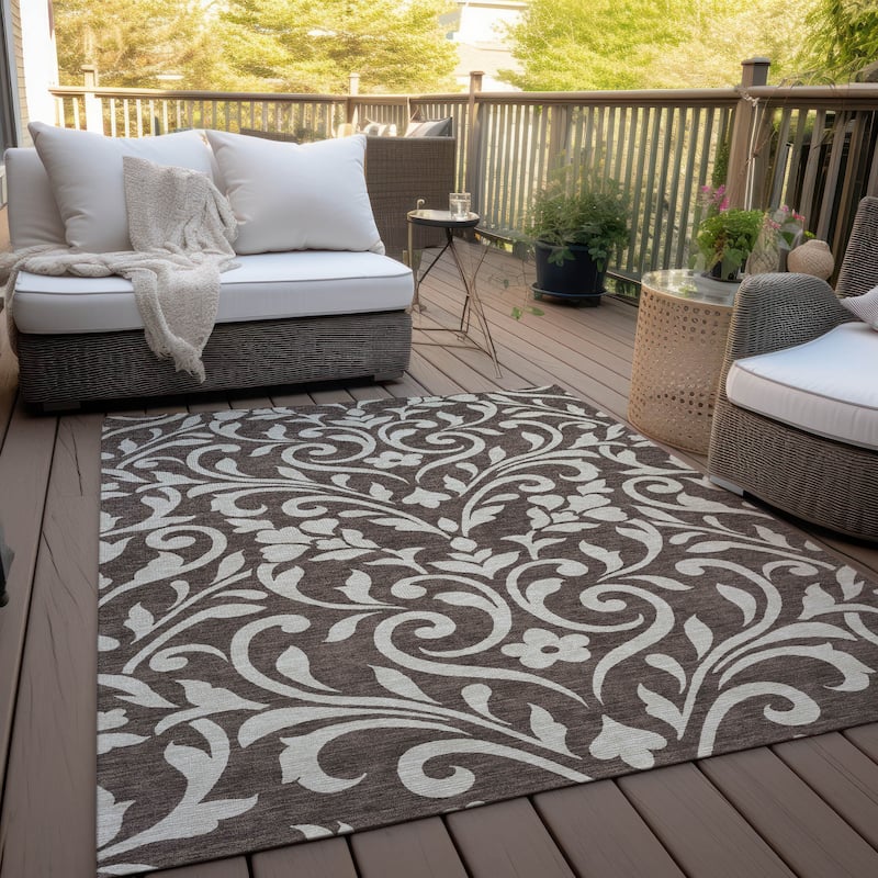 Machine Washable Indoor/ Outdoor Chantille Traditional Rug