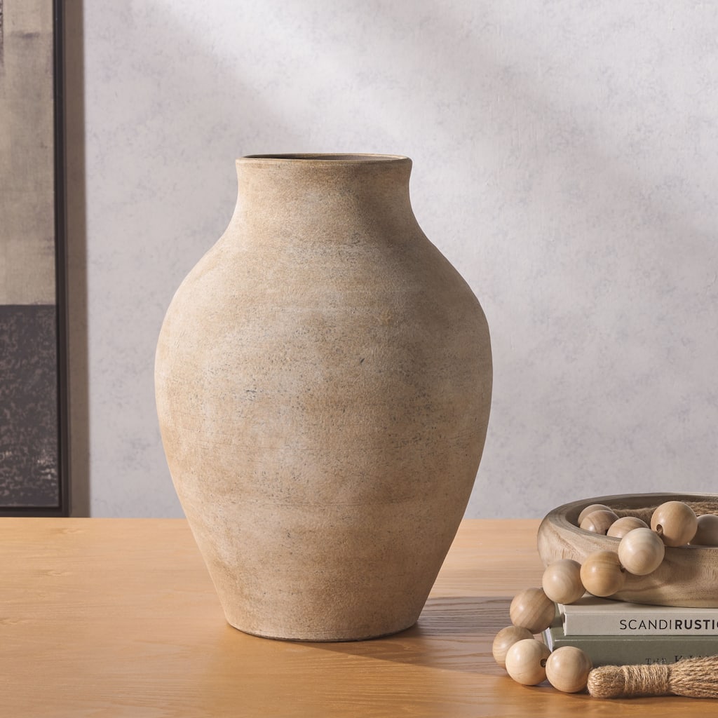 SAFAVIEH Home Mesa 14-inch Stoneware Vase - 8Wx8Dx14H