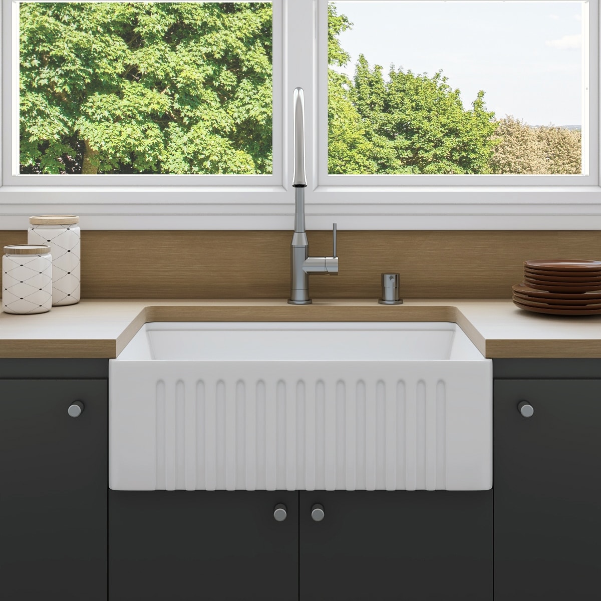 Maxie White Ceramic Farmhouse Sink with Smooth or Fluted Front