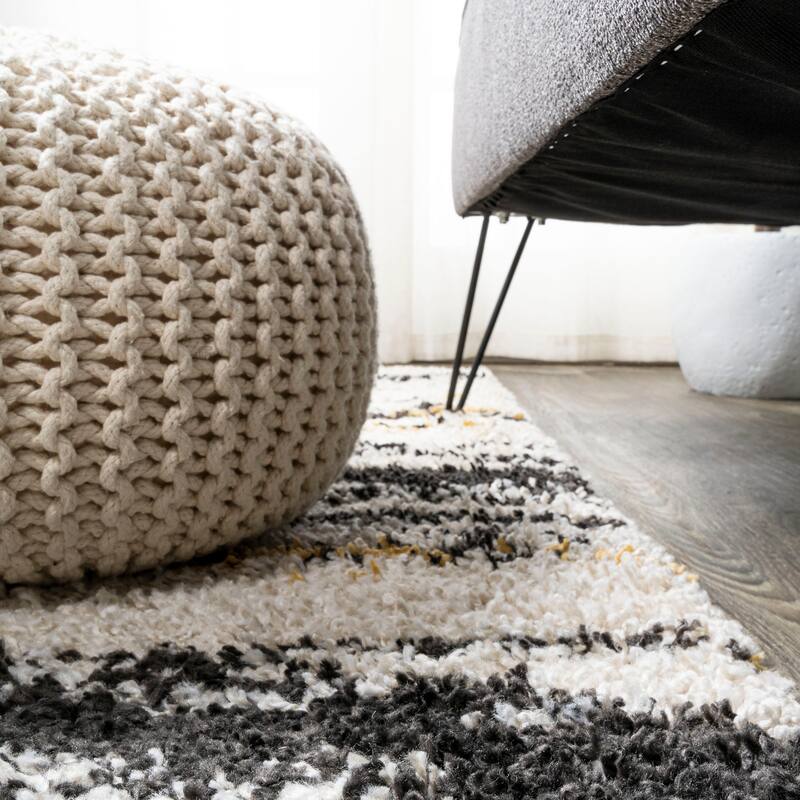JONATHAN Y Soller Modern Bold Strie' Shag Area Rug