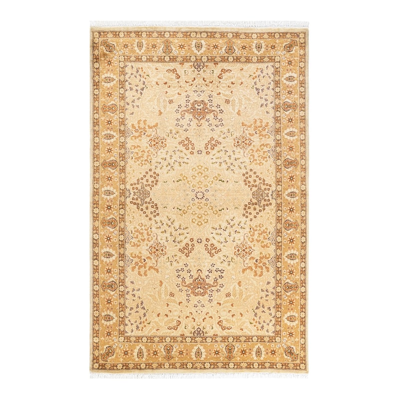 Overton Handknotted Wool Traditional Oriental Ivory Area Rug - 5' x 8' - Ivory - 5' x 8'