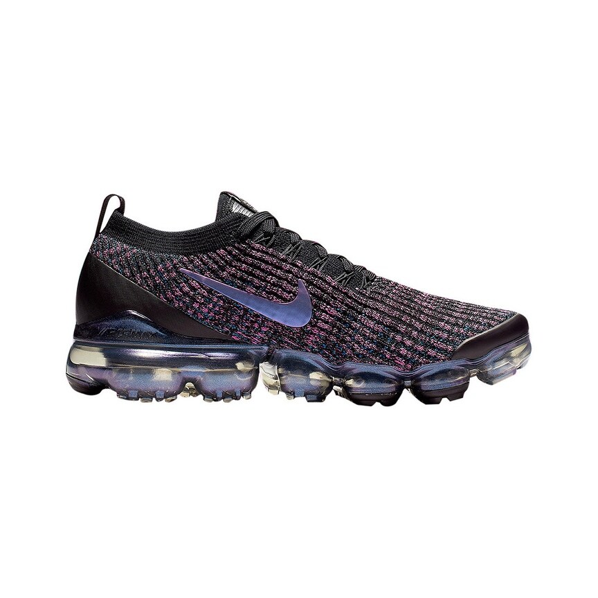 Nike Air Vapormax 3 Flyknit Sneakers in BlackWhite Metallic