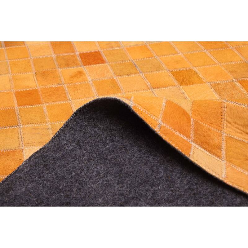 ECARPETGALLERY Handmade Cowhide Patchwork Orange Leather Rug - 5'1 x 5'1