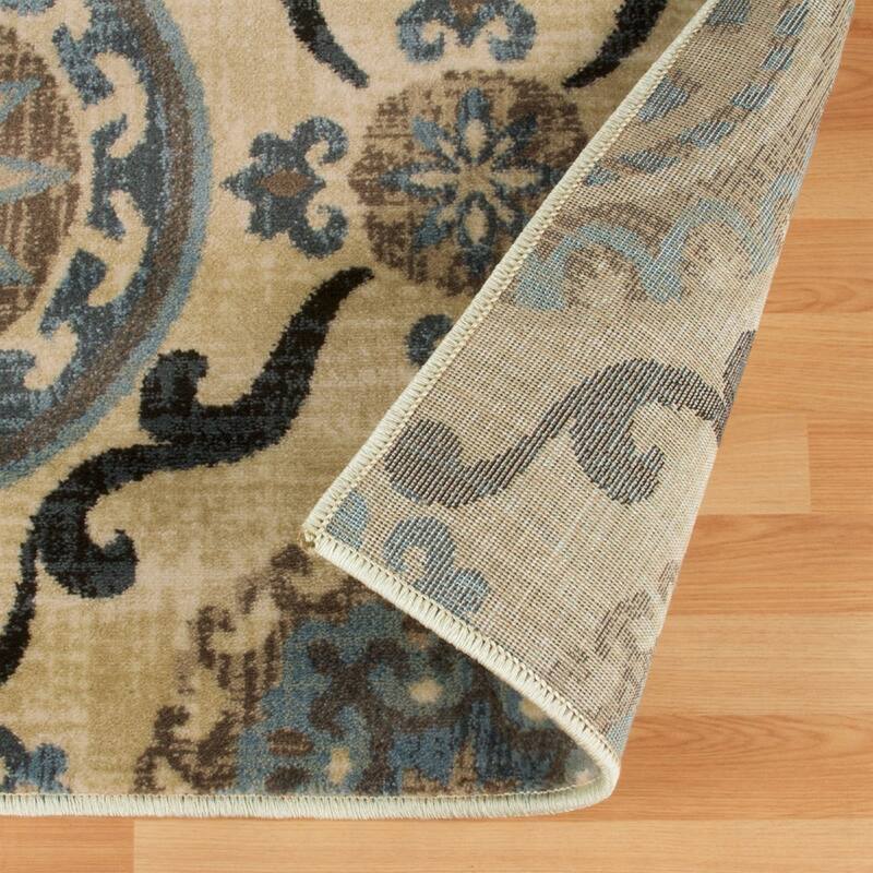 Modern Contemporary Geometric Lattice Runner or Area Rug by Superior