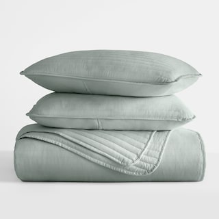 Becky Cameron All Season 3 Piece Stripe Stitch Quilt Set with Shams