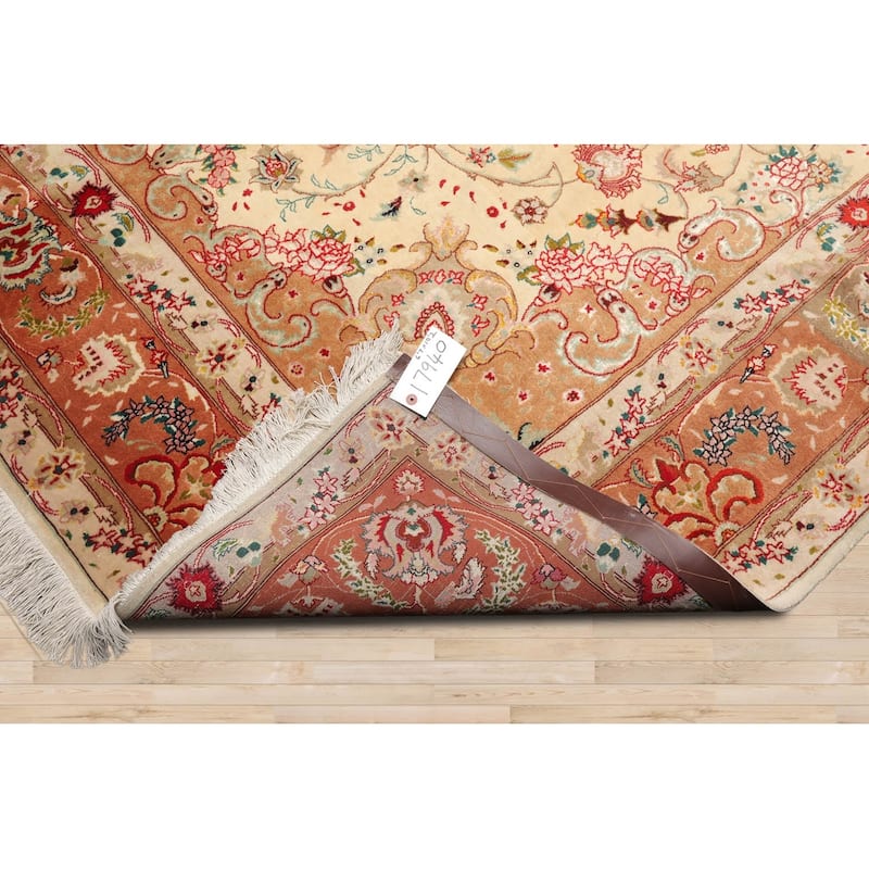 Hand Knotted Ivory Persian Wool & Silk Traditional Oriental Area Rug - 6' 7'' x 10' 2''
