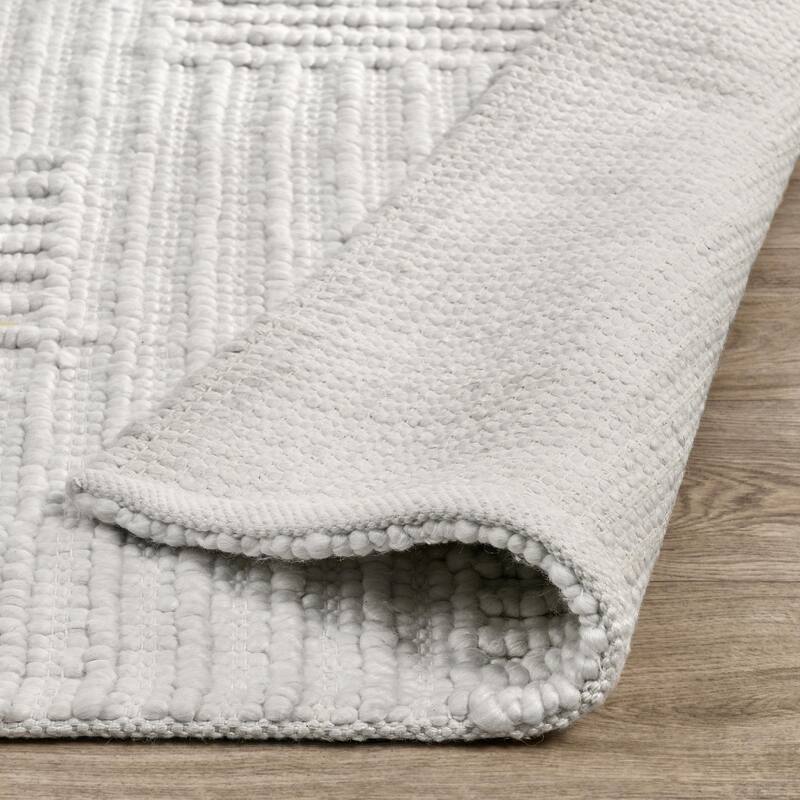 Villa by Classic Home Clayton Recycled Fabric Accent Rug