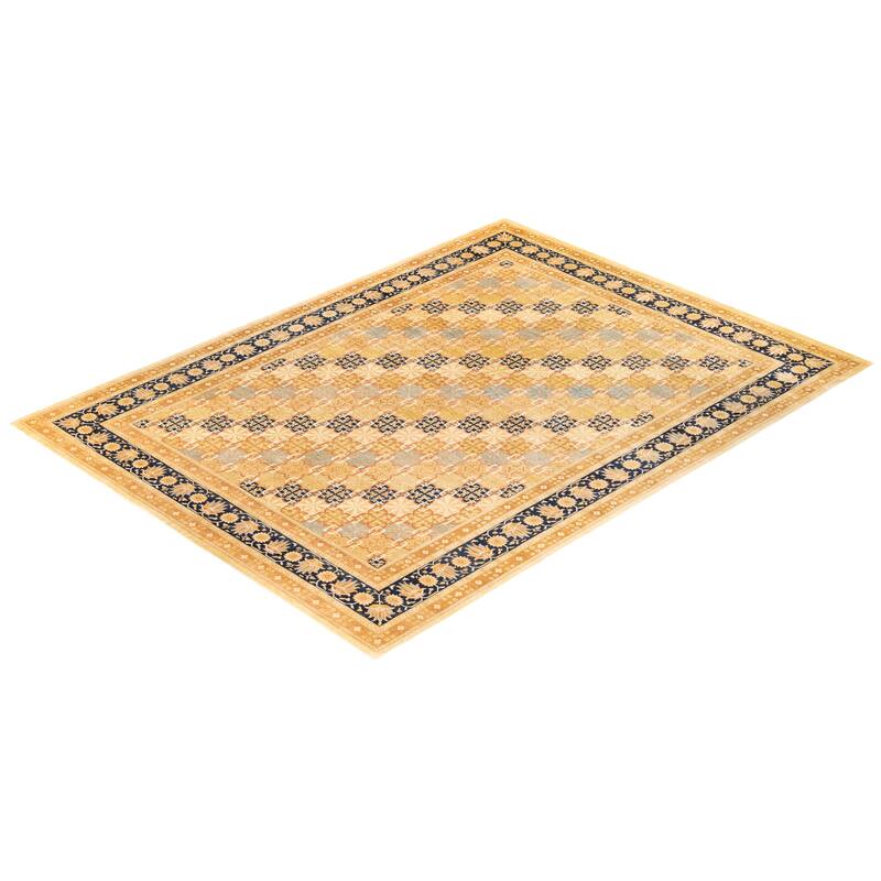 Overton Handknotted Wool Traditional Oriental Ivory Area Rug - 9' x 12'