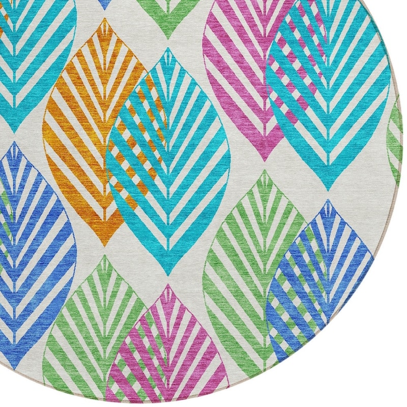 HomeRoots Floral Transitional Rectangle Outdoor Rug