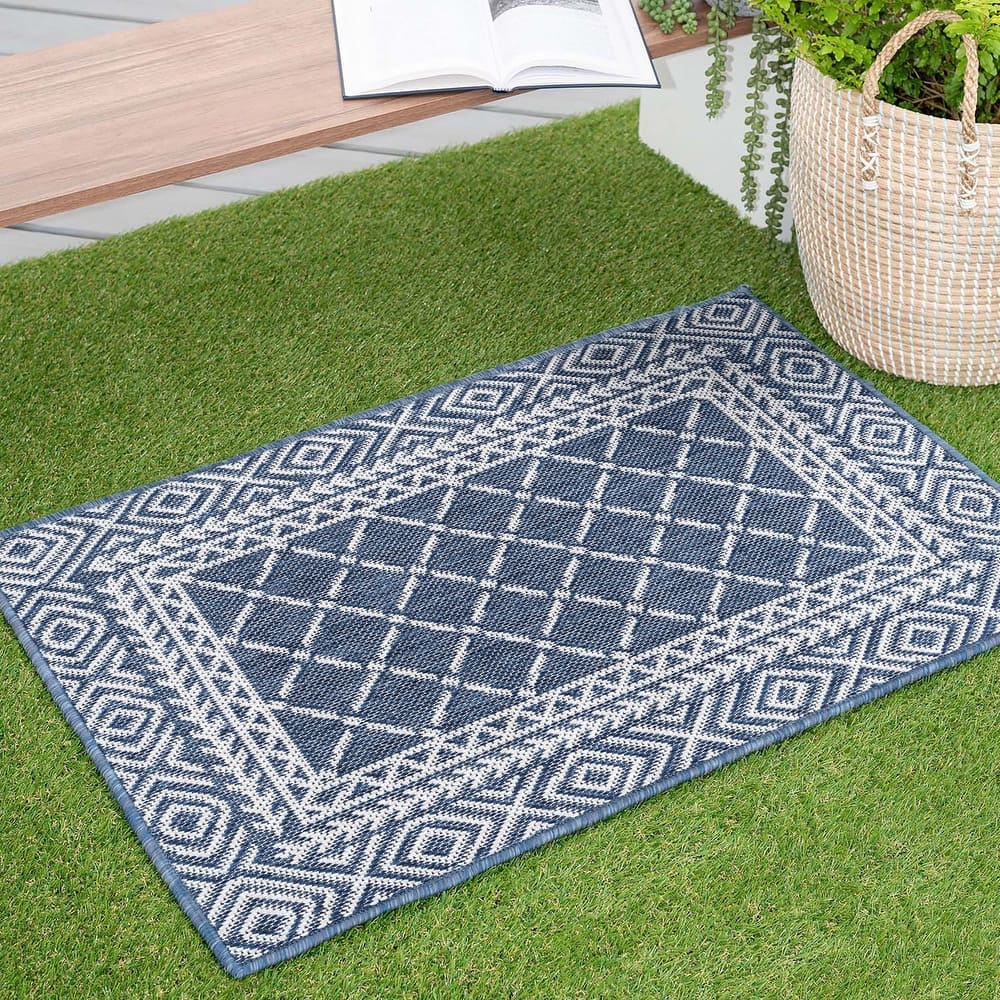 Exo Coastal Diamond Indoor/Outdoor Area Rug