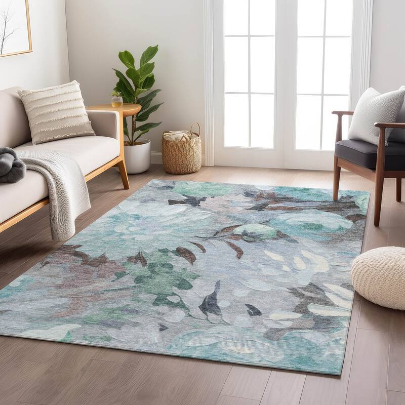 Machine Washable Indoor/ Outdoor Watercolor Floral Chantille Rug