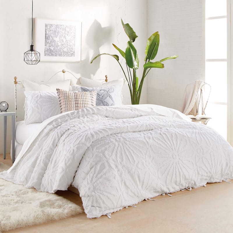Peri Home Chenille Laurel Comforter Set