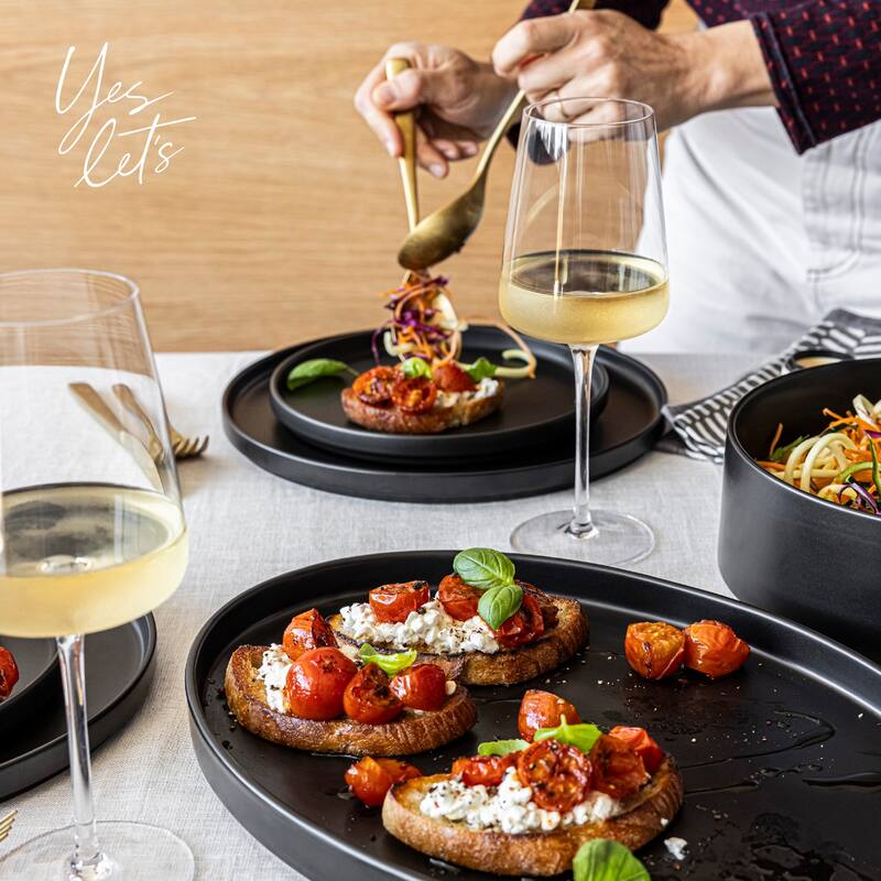 over&back Stackable Semi-Matte Stoneware Oval Serving Platter