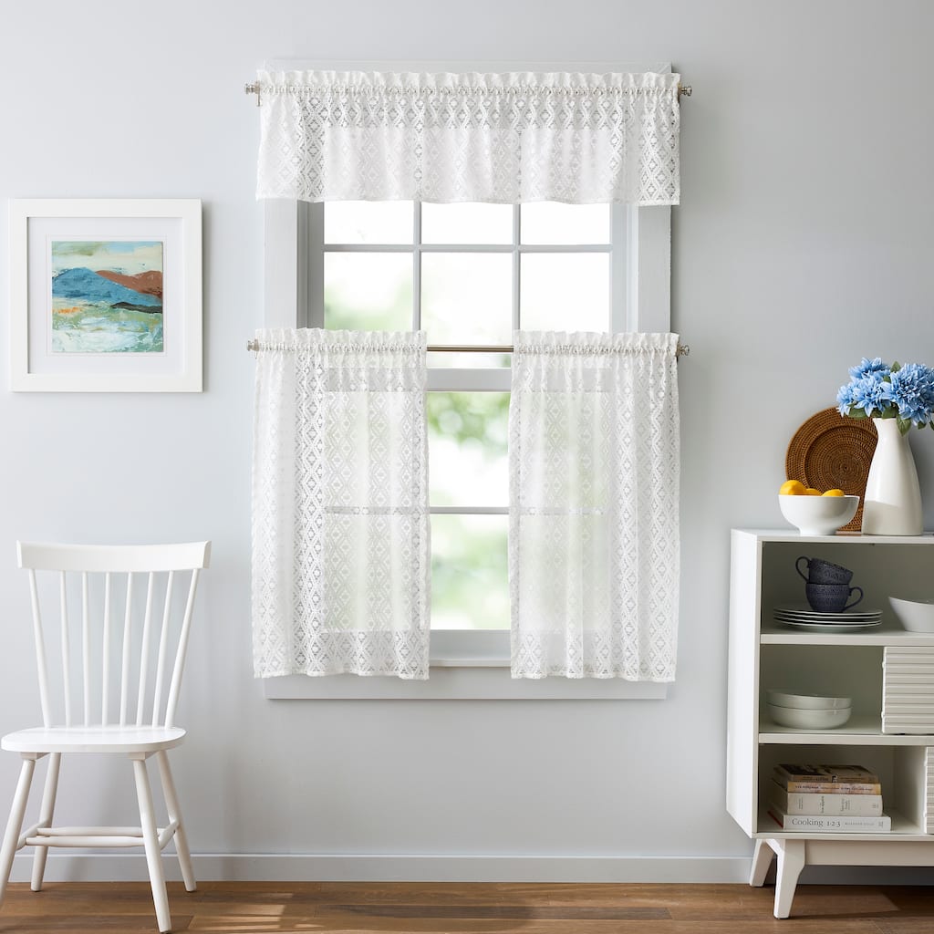 Martha Stewart Canterbury Lace 3-piece Valance & Tier Set