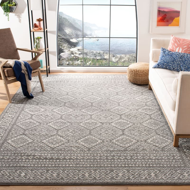 SAFAVIEH Tulum Phebe Rustic Moroccan Boho Rug - 8' x 10' - Dark Grey/Ivory