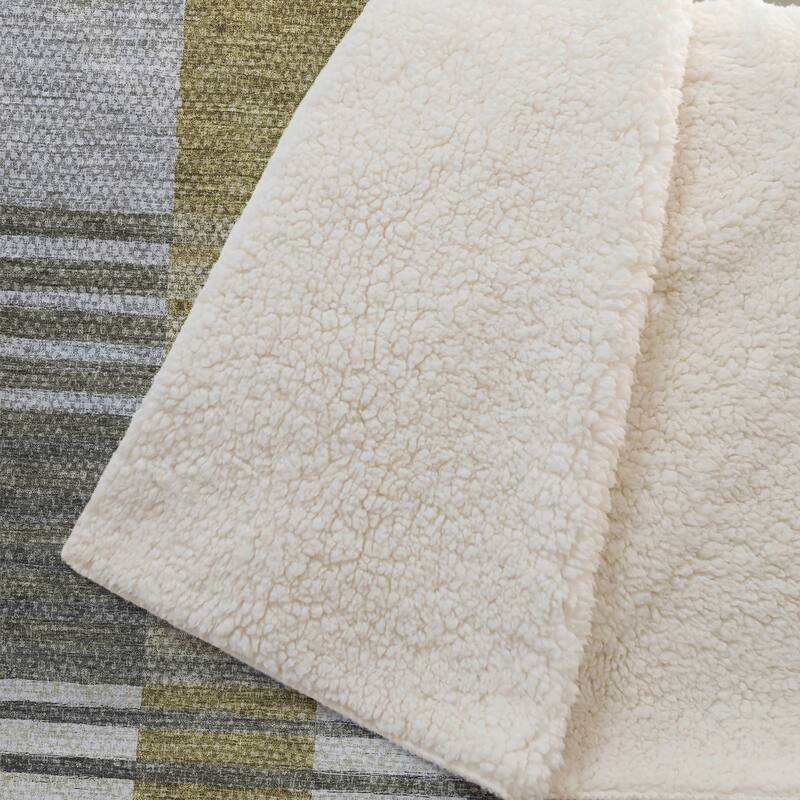 Premium Machine Washable Contemporary Sherpa Throw Blanket