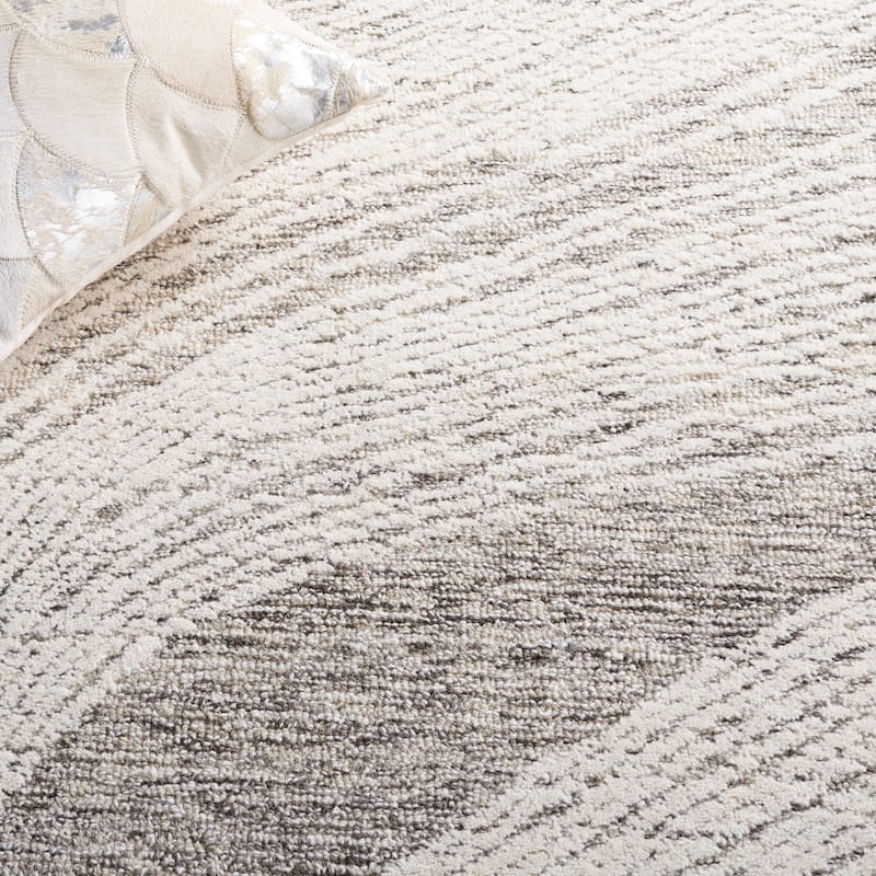 SAFAVIEH Handmade Abstract Petrea Modern Wool Rug