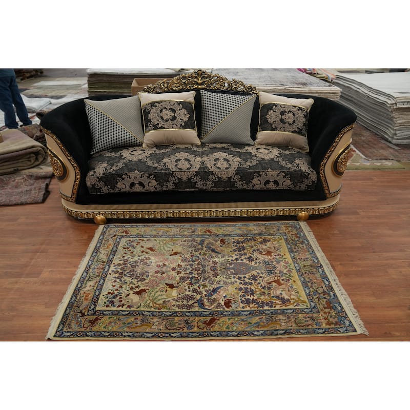 Hand Knotted Oriental 100% Wool Carpet Traditional Floral Beige & Ivories Isfahan Area Rug - 5' 6'' X 3' 6''
