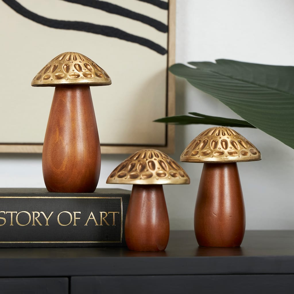Brown Wood Mushroom Decorative Sculpture with Gold Tops and Groove Patterns (Set of 3)