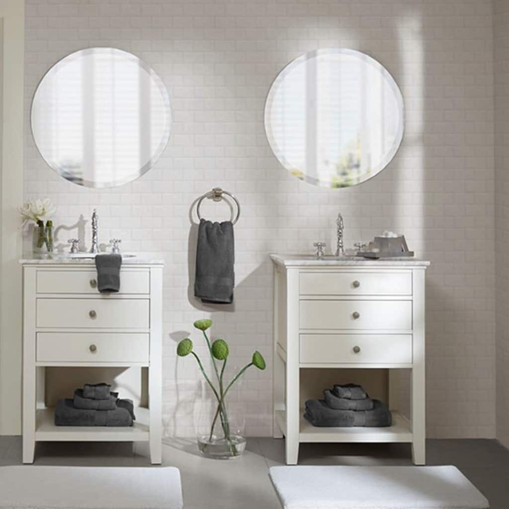 One hundred percent Cotton 8 Piece Antimicrobial Towel Set