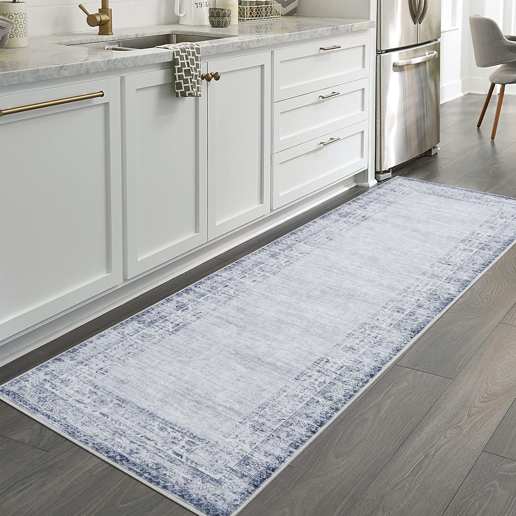 Garvee Vintage Modern Aesthetic Bordered Area Rug - Overstock