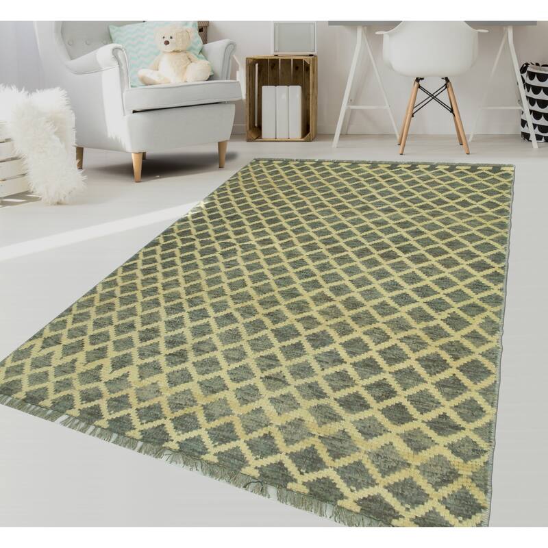 Balochi Old Grey/Ivory Rug - 2'11" x 4'9"