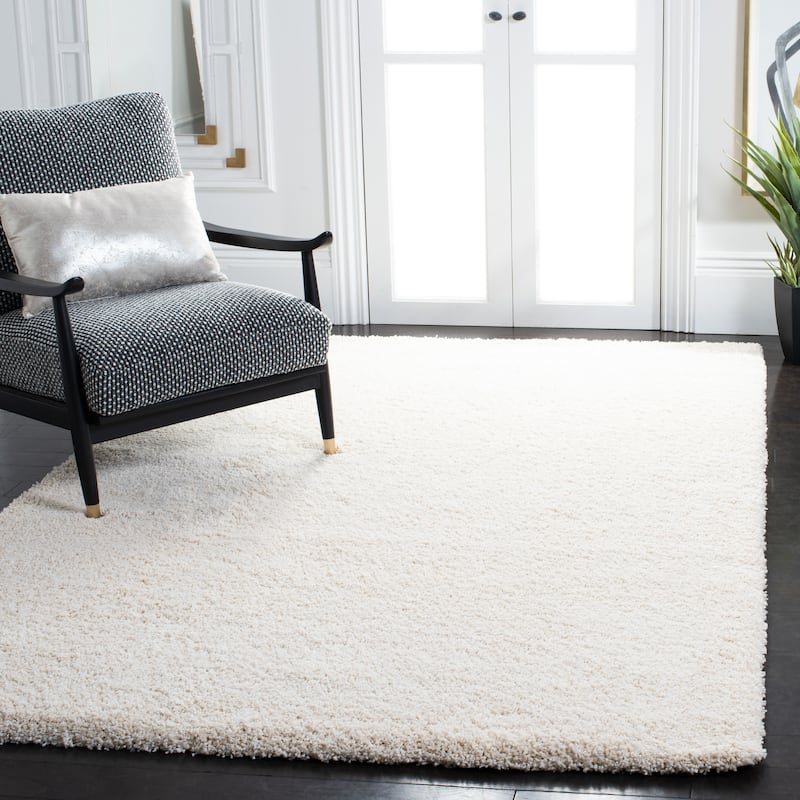 SAFAVIEH, Milan Shag Afton 2-inch Thick Area Rug - 4' x 6' - Ivory