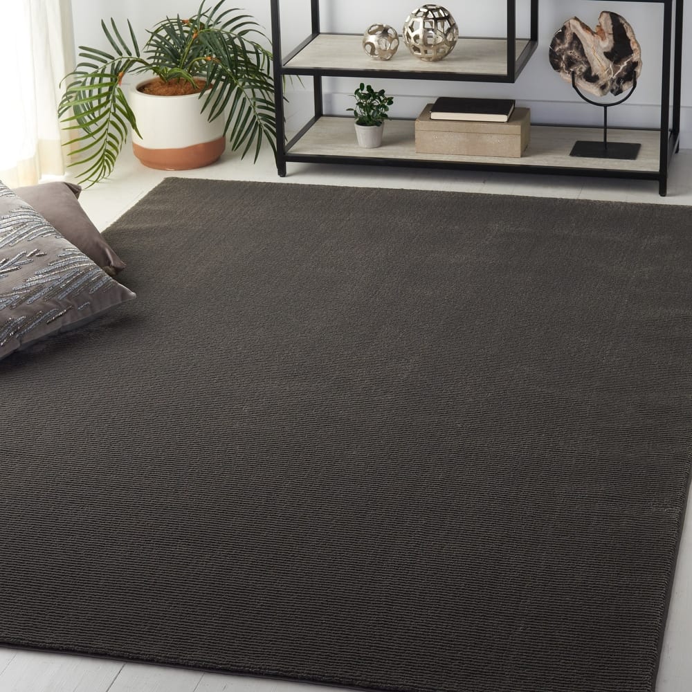 SAFAVIEH Revive Avie Solid Rug