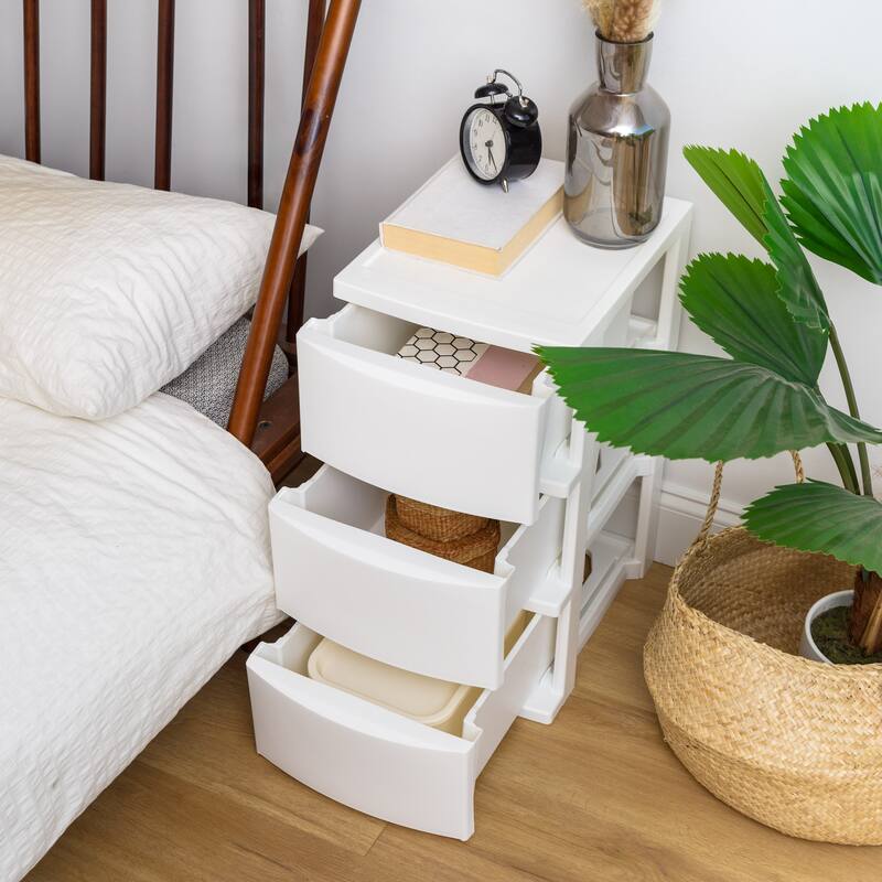 IRIS USA® Nesting Stacking Narrow Chest 15 Qt - White - Set of 2