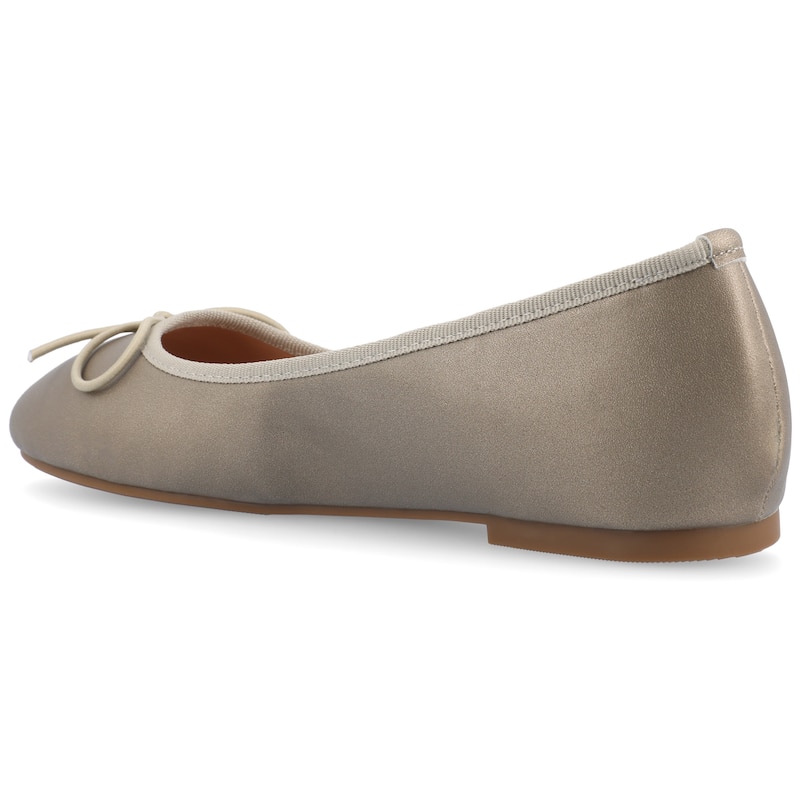 Journee Collection Women's Vika Slip On Round Toe Ballet Flats