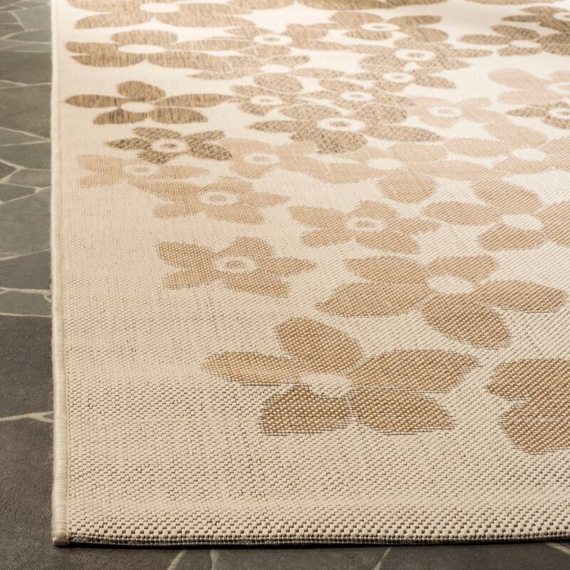 Martha Stewart by SAFAVIEH Field Flowers Indoor/ Outdoor Waterproof Rug